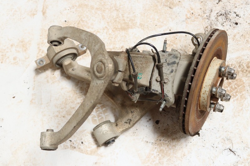 2009-2013 NISSAN 370Z FRONT LEFT DRIVER SPINDLE KNUCKLE WHEEL HUB ASSY OEM