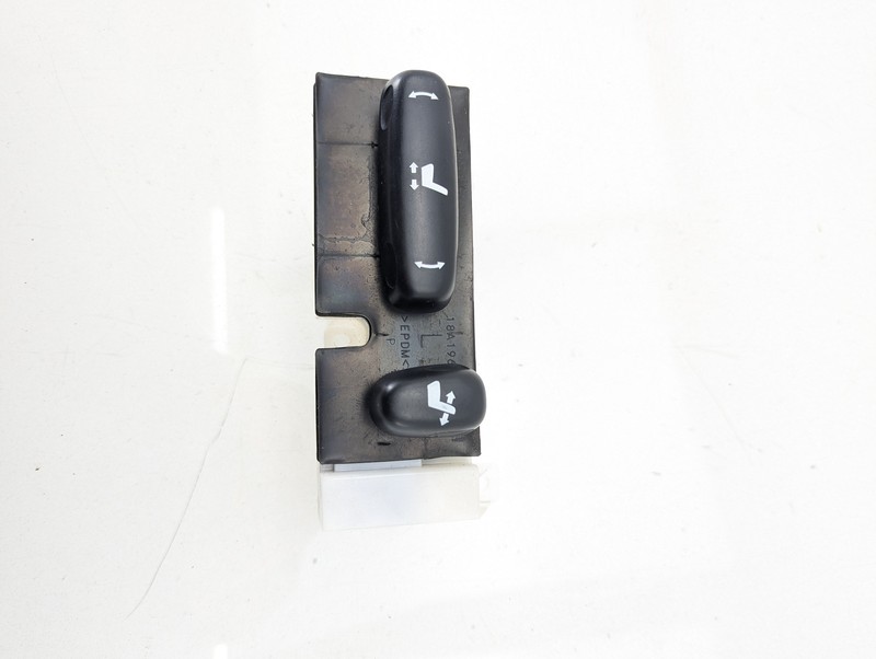 FRONT DRIVER POWER SEAT ADJUSTMENT SWITCH 84070-30040 OEM 2007-2009 LEXUS GS450H