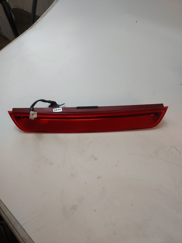 2011-2015 Kia Sorento LED Third Brake Light High Center Hatch Mounted OEM