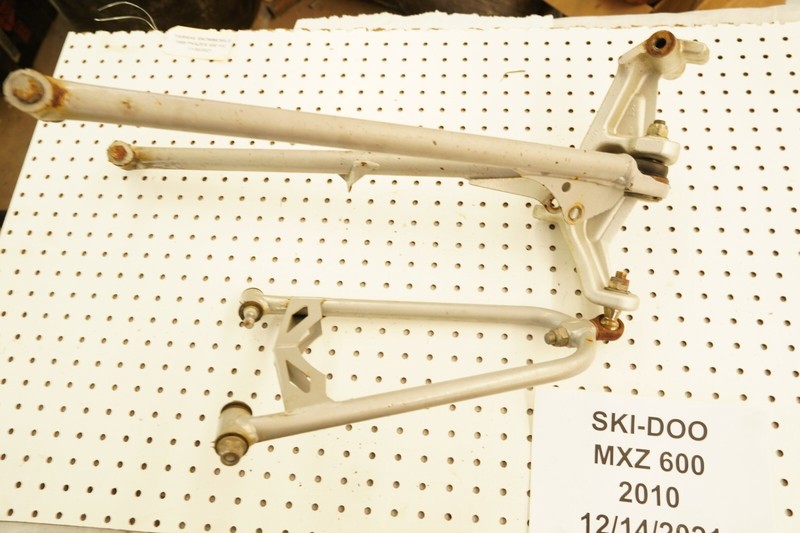 Ski-doo Snowmobile MXZ 500SS Right hand front suspension assy 2008+ 505072385