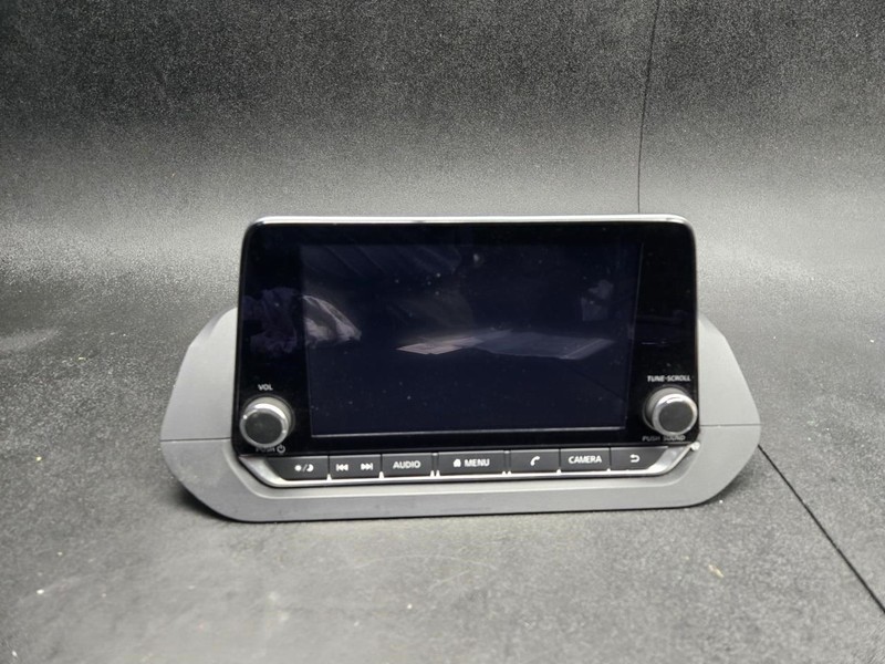 Display Radio Receiver 8" 2022 Nissan Rogue 2591A-6RR1A 2021 2023