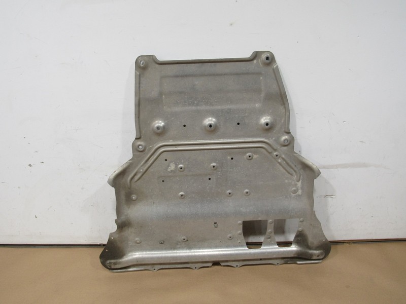 16-23 Audi TT 2019 2.0L Front Engine Under Body Splash Shield Guard |