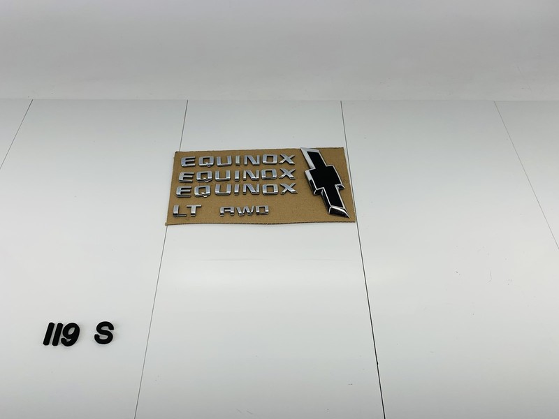 18-24 CHEVROLET EQUINOX AWD LIFTGATE & FENDER NAMEPLATE LOGO SYMBOL SET OEM