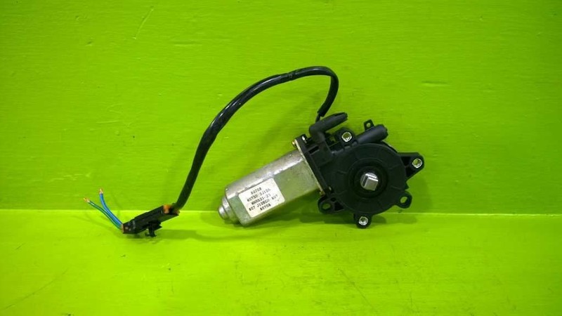 99-02 INFINITI G20 T 2.0L PASSENGERRIGHT FRONT DOOR WINDOW MOTOR OEM 2666-69