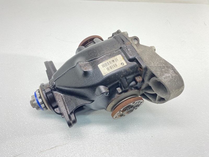 07-13 BMW E88 E90 E92 E93 135 335 Rear Axle Drive Differential Carrier 3.46 OEM✅