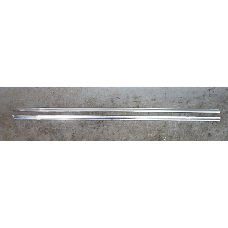 82-88 BMW E28 5-Series Front Door Exterior Chrome Lower Window Trim Pair OEM