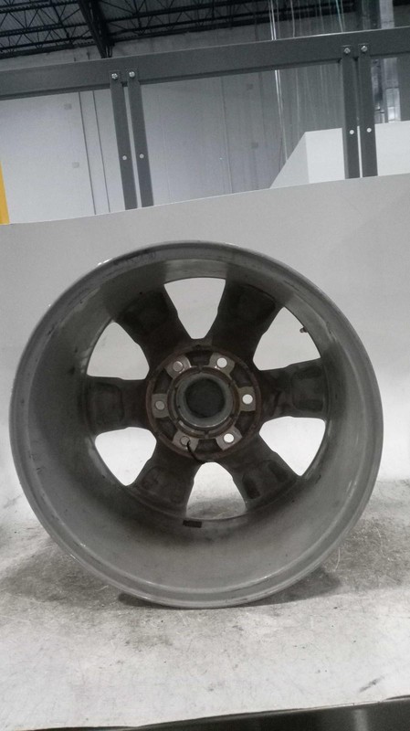 2021 Ford Ranger OEM Silver Wheel 17x8, Used, 46K Miles, Warranty Included