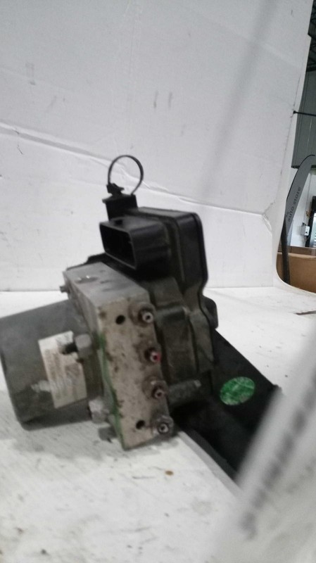 2017 Chevrolet Cruze ABS Hydraulic Assembly OEM 39039647 1.4L 70K Miles