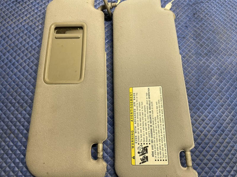 2006-2009 Toyota Prius Driver Left And Passenger Right Sun Visor Assembly Oem