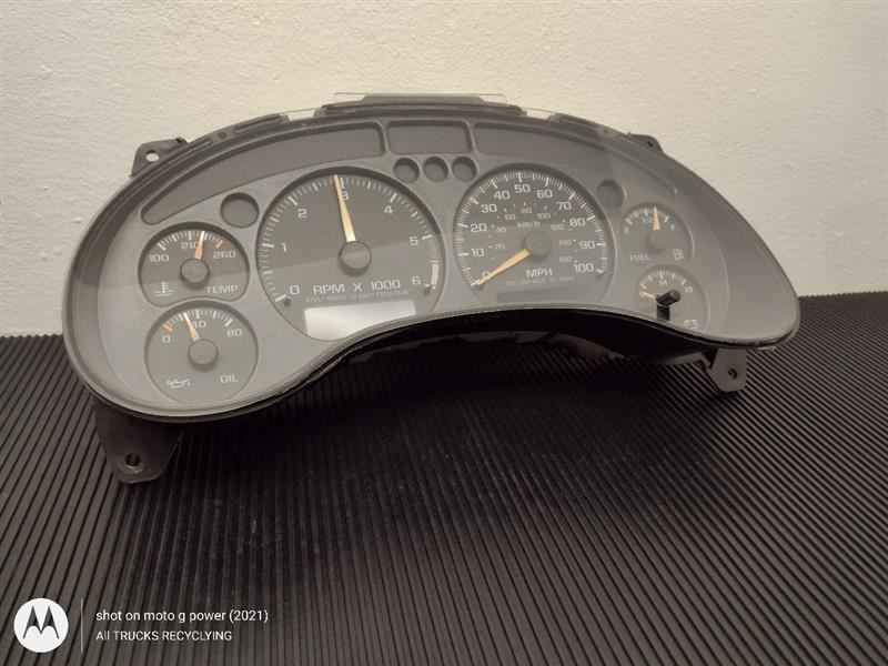 01-05 Chevrolet Blazer S10 4.3L Speedometer Instrument Cluster Assm OEM 15105618