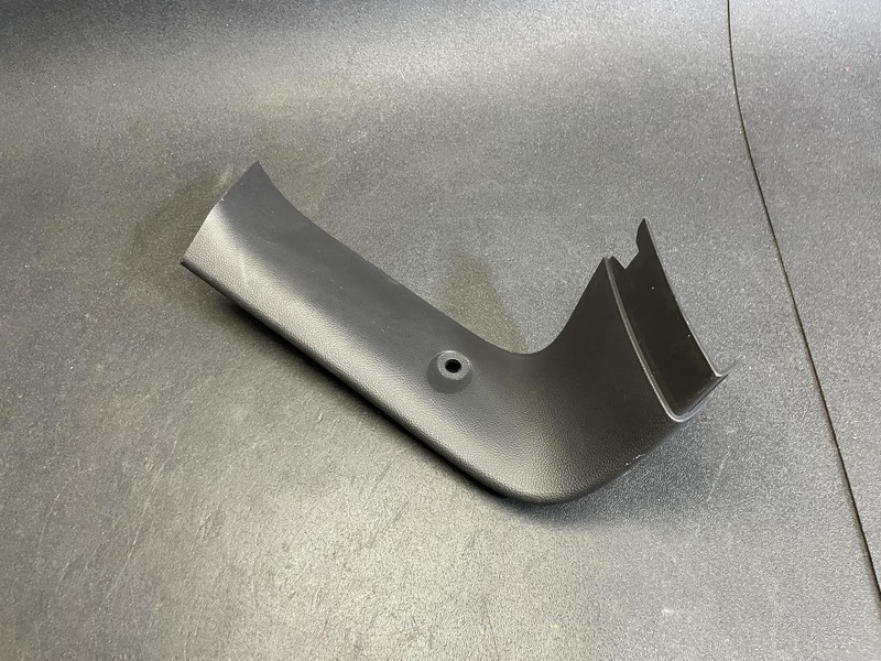 Tailgate Left Upper Trim Panel 2018 Buick Encore 95190797 2013 2014 - 2020