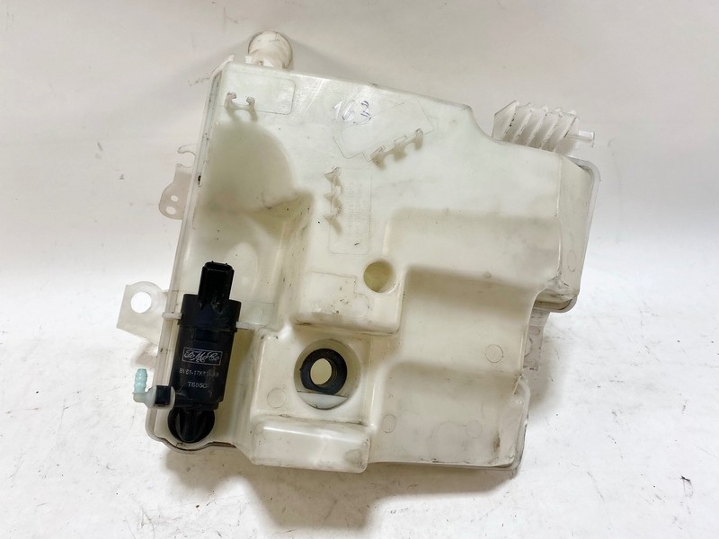 12-18 FORD FOCUS WINDSHIELD FLUID WASHER FLUID RESERVOIR BOTTLE TANK W/ PUMP OEM