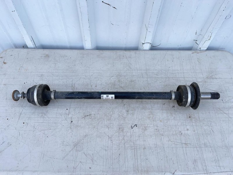 2017-2020 BMW 530i Right Passenger Side Rear Axle Shaft AWD