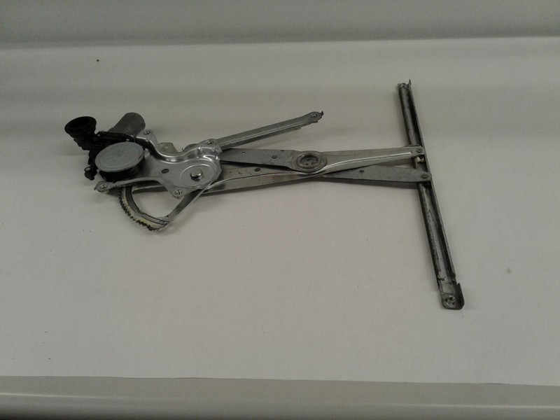 09-'13 TOYOTA COROLLA right passenger front Window Regulator w/motor OEM