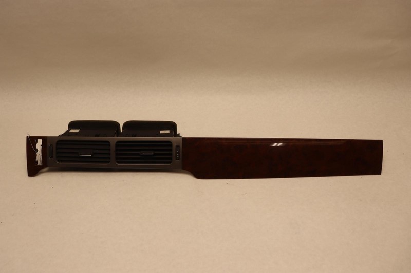 2009-2014 CHEVY SUBURBAN 1500 RIGHT SIDE DASHBOARD TRIM W/ CENTER AIR VENT OEM