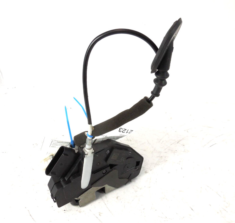 2013-2020 Ford Fusion Front Door Lock Actuator Passenger Right RH OEM
