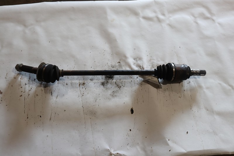 2014-2018 SUBARU FORESTER 2.5L AWD REAR RIGHT SIDE AXLE SHAFT CV U JOINT OEM