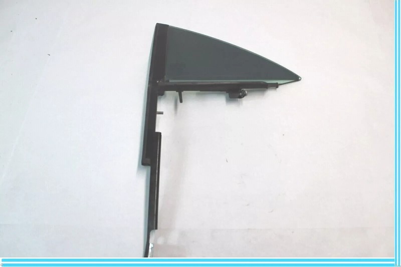 12-18 Mercedes W218 CLS550 Rear Left Side Door Quarter Window Auto Glass OEM