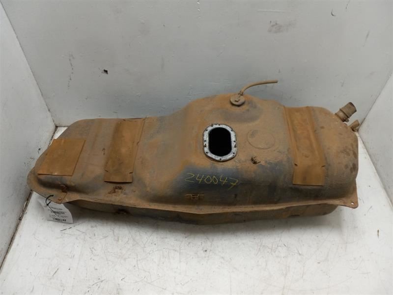 01 02 03 04 TOYOTA SEQUOIA SR5 FUEL TANK