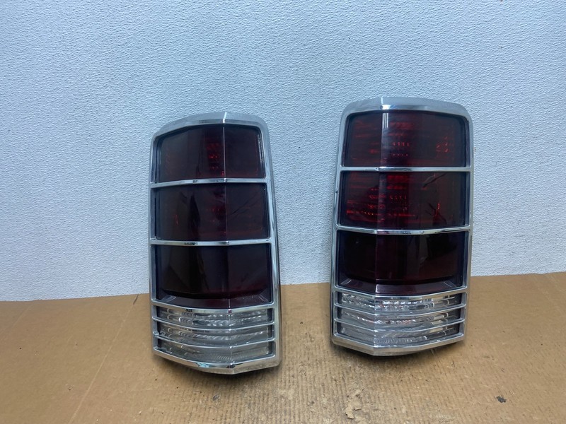 2007 - 2011 Dodge Nitro Left+Right Side Tail Lights OEM AE2797 DW