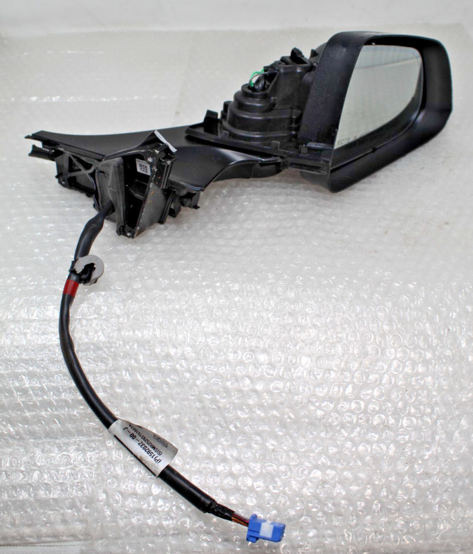 AS-IS 2017-2023 Genuine Tesla Model 3 Right Door mirror Glass 1592032-00-GOEM