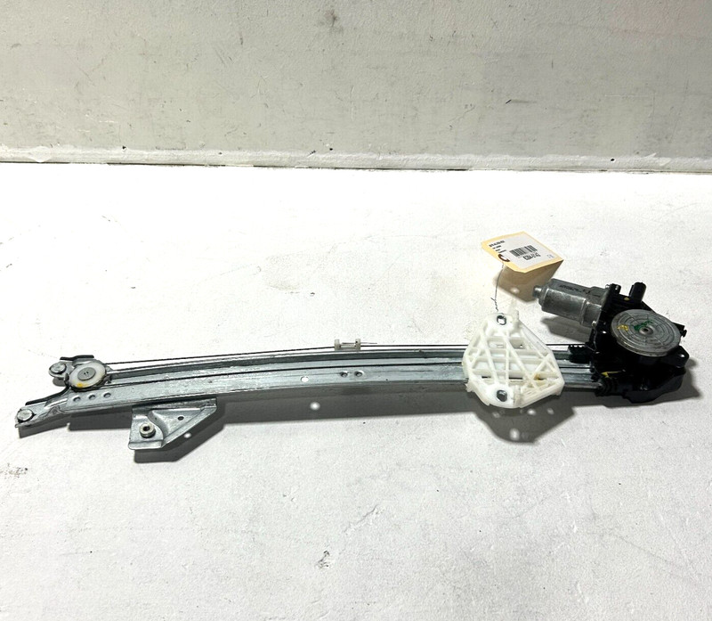 Front Right / Passenger Side Window Regulator With Motor Acura RDX 2013-2018 OEM