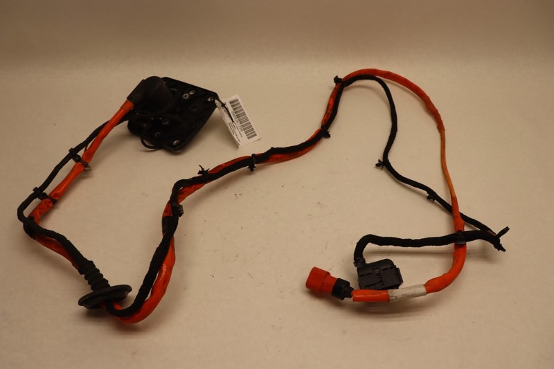 2012-2016 PORSCHE PANAMERA E-HYBRID BATTERY POWER CHARGING PORT W/ CABLE OEM