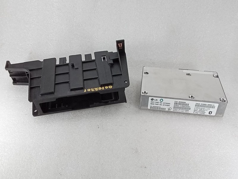 2012-2013 Chevrolet Cruze 7667 OnStar Module Brain Box w/ Bracket 22783885