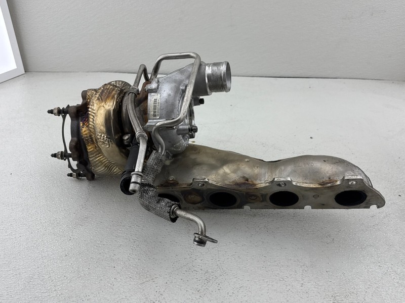 2015 - 2018 AUDI A8 D4 4.0L LEFT Turbo Turbocharger 079145721 OEM