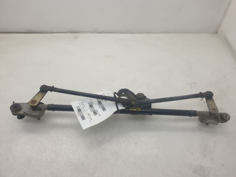 01-05 LEXUS IS300 3.0L WINDSHIELD WIPER TRANSMISSION ASSEMBLY