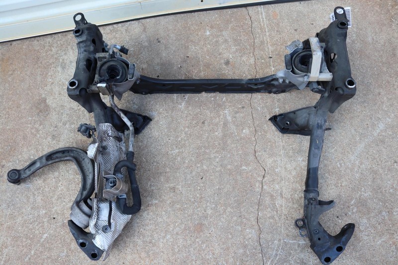 2012-2018 AUDI A7 3.0L QUATTRO A/T FRONT CROSSMEMBER SUBFRAME CRADLE OEM