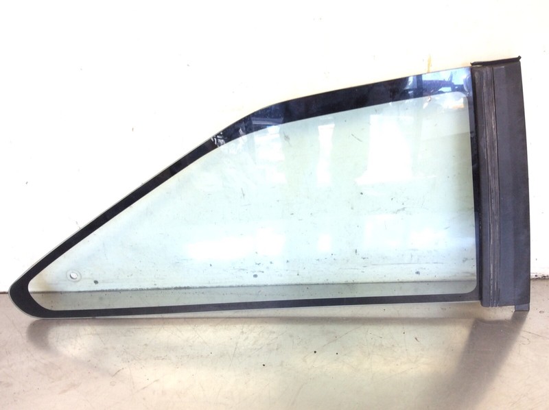 82-83 Accord 3Dr Hatchback Right Quarter Panel Vent Glass Triangle Window OEM