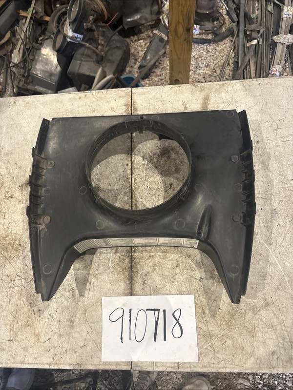 OEM John Deere D110 Lawn Tractor Hood Air Plenum GX23203