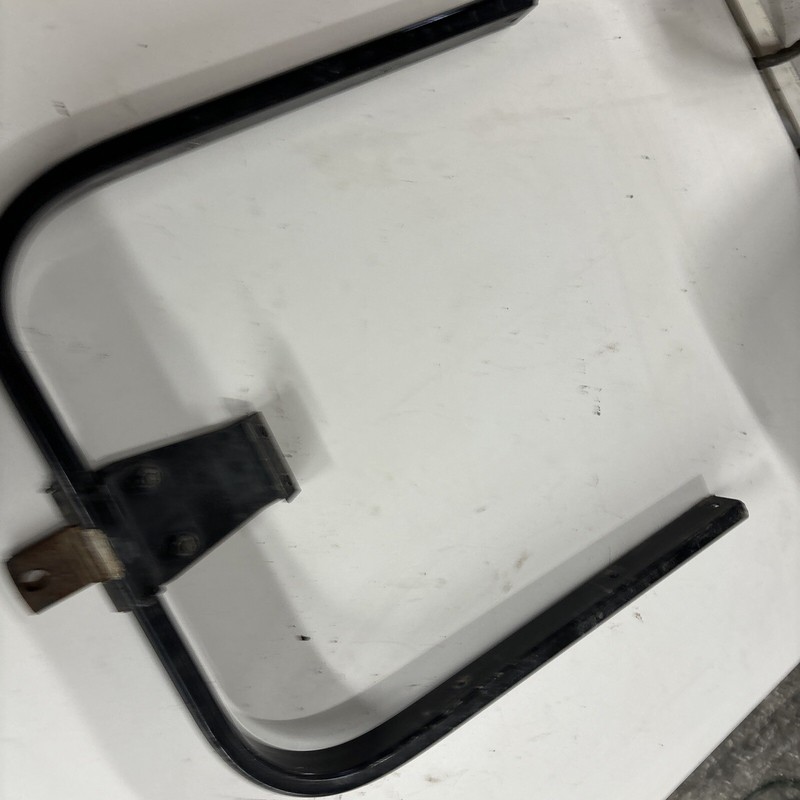 1997 - 1998 Polaris 500 Fan Trail RmkSnowmobile rear bumper with trailer hitch