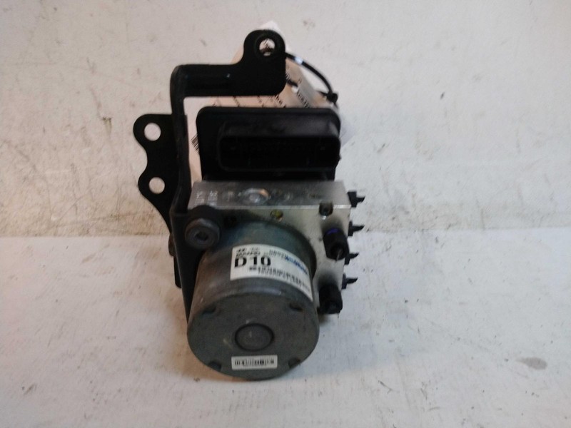 2018 KIA Sportage ABS Pump & Motor Assembly OEM 58920D9200 98K Miles