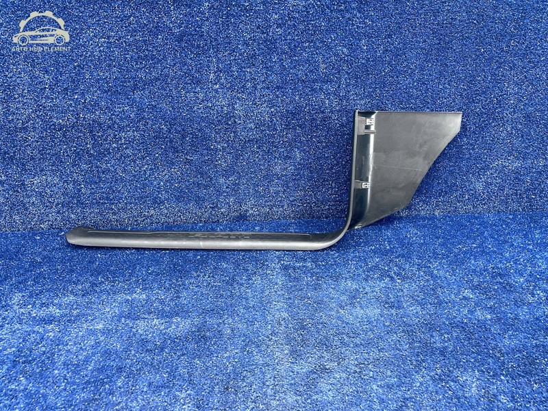2025-2026 RAM 1500 FRONT RIGHT PASSENGER DOOR SILL INTERIOR TRIM PANEL OEM