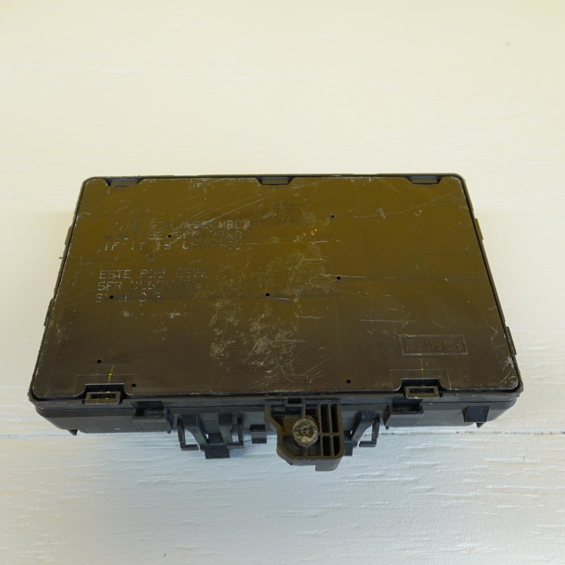 2019-2024 FORD EDGE Engine Fuse Relay Junction Block Box K2gt14d068bb
