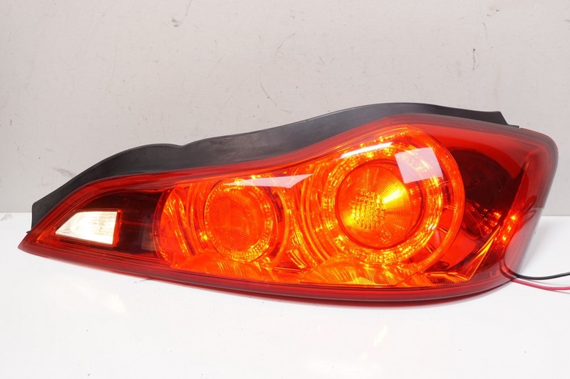 INFINITI G37 Convertible Rear Right RH Tail Light Lamp OEM 2009 2010