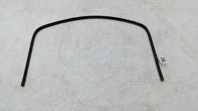 Sunroof Rear Glass Weatherstrip Seal 2020 Cadillac CT5 2021 2022