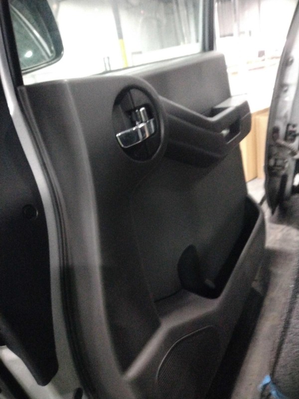 2011 Nissan Xterra Right Door Silver Good Condition 4DR SUV OEM Part