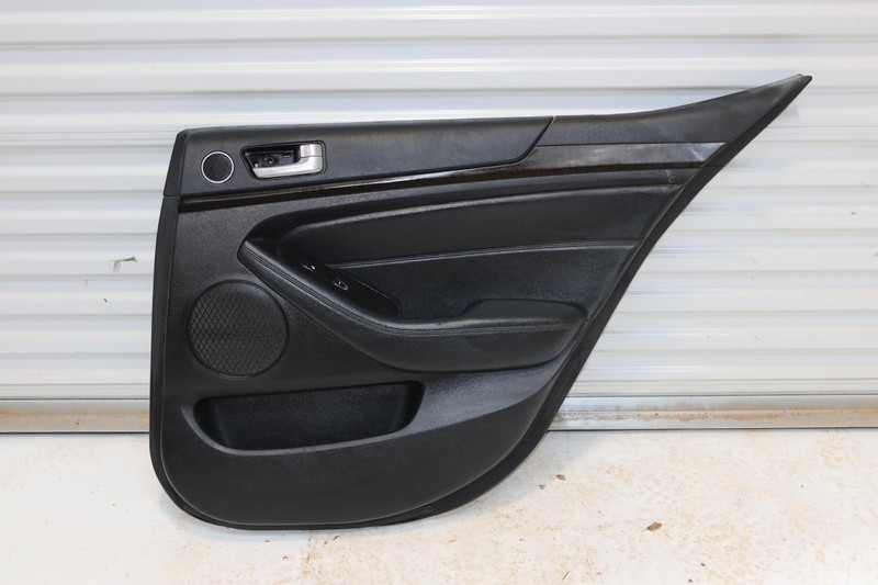 2014-2016 KIA CADENZA REAR RIGHT SIDE DOOR PANEL TRIM COVER OEM