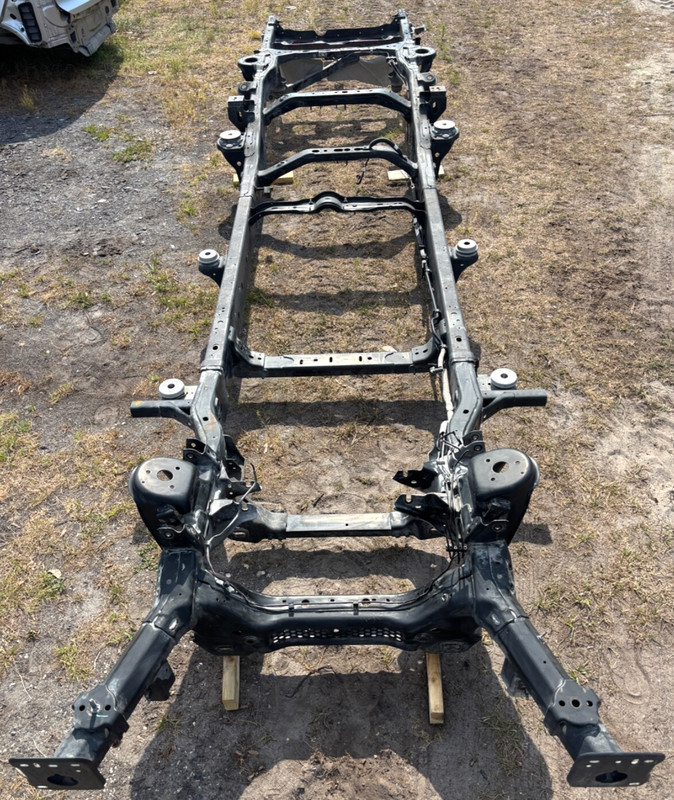 ✅ 19-25 RAM 1500 5th CREW CAB OEM WHOLE CHASSIS FRAME Short Bed 5' 7" 2WD HITCH
