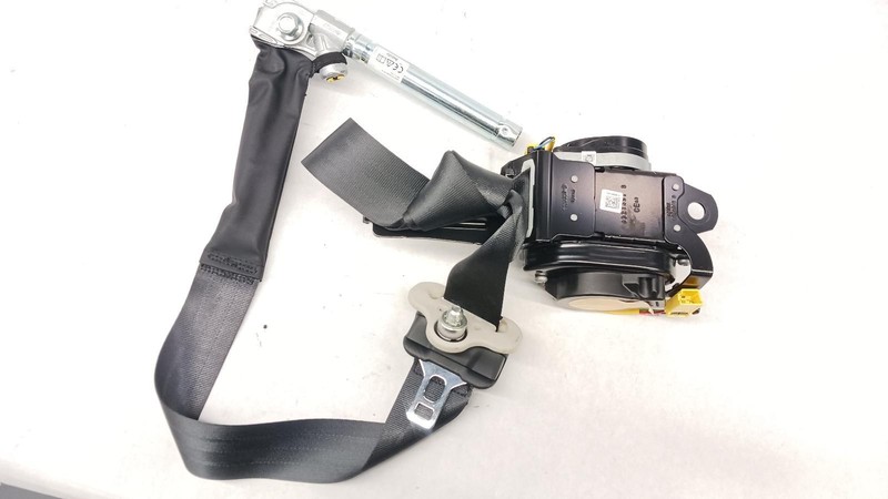 18-'23 SUBARU XV CROSSTREK Front Seat Belt passenger retractor OEM