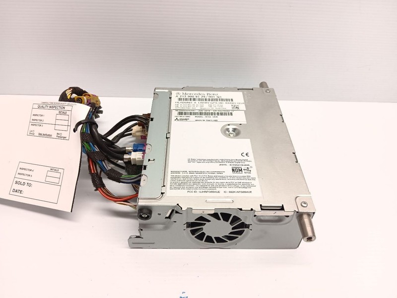 2019-2021 MERCEDES AMG GT C CLASS COMMAND RADIO HEAD UNIT PLAYER RECEIVER OEM