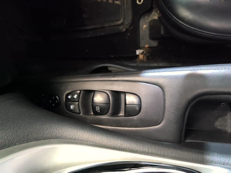 Driver Front Door Switch Driver's Lock And Window Fits 13-20 PATHFINDER 1731345