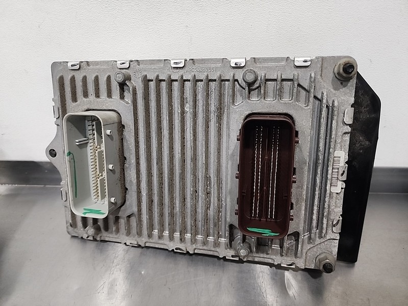 Engine ECM Control Module 5.7L 2014 DODGE CHARGER 300 P05150797AC 05150797AC OE