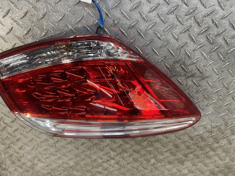 11-14 Nissan Murano Rear Driver Left Tail Light Tail Lamp Oem Tested