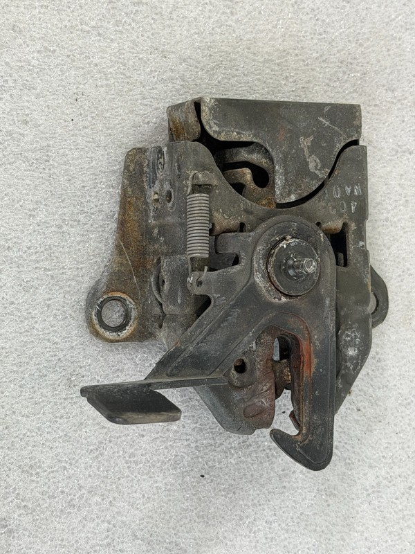 1990-1997 Mazda Miata Oem Hood Latch Lock Locking Mechanism Release NA Mx5 90-97