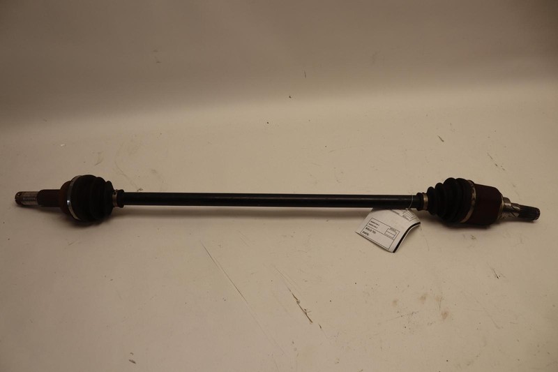 2019-2020 INFINITI QX50 AWD REAR RIGHT SIDE AXLE SHAFT CV U JOINT OEM