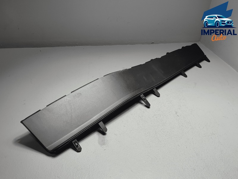 2014-19 Toyota Highlander Dash Passenger Side Trim Bezel Molding Cover Panel OEM